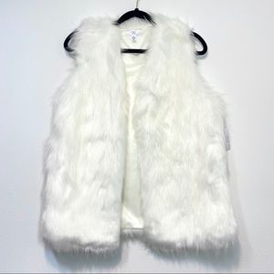 NWT White Faux Fur Vest